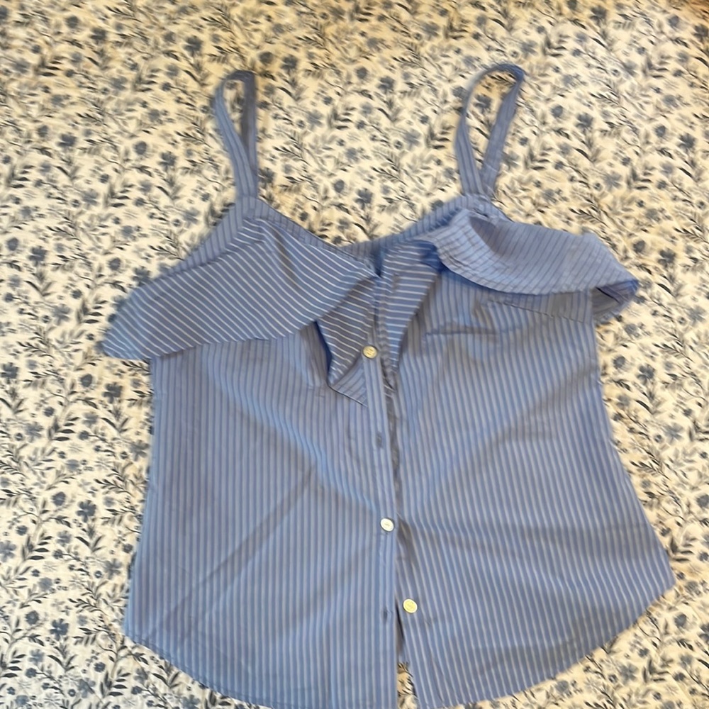 New GAP shirt